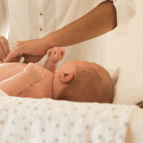 Emolienty dla niemowląt - kiedy warto stosować?